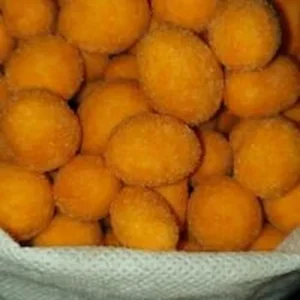 Arachides croustillantes enrobées au ketchup dans sachet kraft – Noix de Luxe